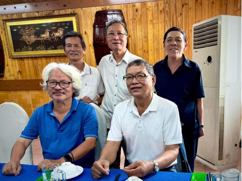 Nhà hàng Mưa Rừng hân hạnh được phục vụ quý khách là “Dân 15 C ĐHTL tụ họp ở Sg ngày 22.3.2025.” ❤️