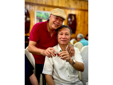 Nhà hàng Mưa Rừng hân hạnh được phục vụ quý khách là “Dân 15 C ĐHTL tụ họp ở Sg ngày 22.3.2025.” ❤️