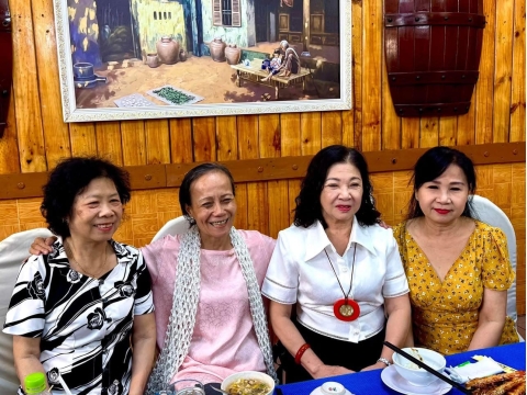 Nhà hàng Mưa Rừng hân hạnh được phục vụ quý khách là “Dân 15 C ĐHTL tụ họp ở Sg ngày 22.3.2025.” ❤️