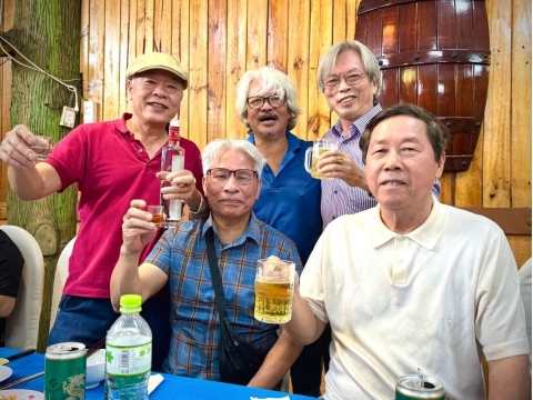 Nhà hàng Mưa Rừng hân hạnh được phục vụ quý khách là “Dân 15 C ĐHTL tụ họp ở Sg ngày 22.3.2025.” ❤️