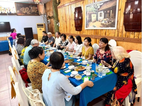 Nhà hàng Mưa Rừng hân hạnh được phục vụ quý khách là “Dân 15 C ĐHTL tụ họp ở Sg ngày 22.3.2025.” ❤️