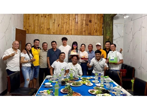 Nhà hàng Mưa Rừng hân hạnh được phục vụ sinh nhật anh Hoàng, DVDA Hiền Mai, Đạo diễn Lê Văn Thảo