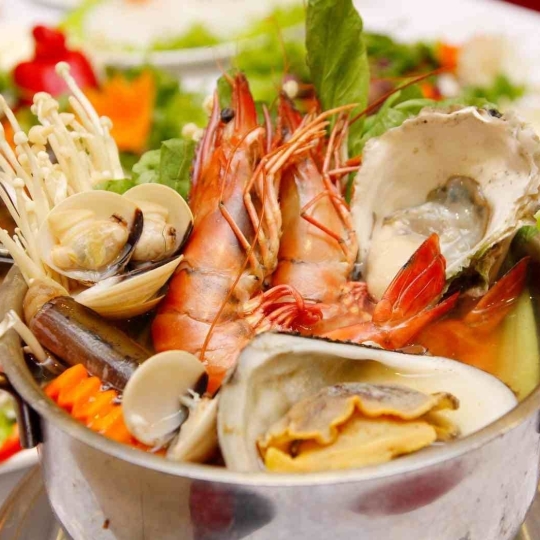 Lẩu hải sản